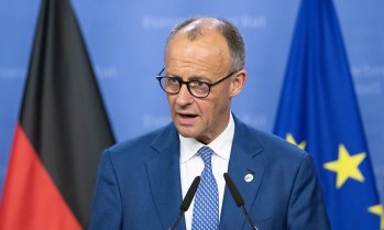 Берлин: Ерата на &bdquo;безусловни&ldquo; връзки между Европа и САЩ приключи