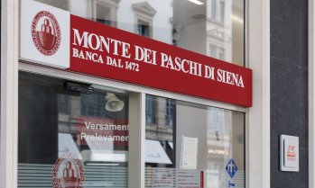 Печалбата на Monte Paschi засенчи прогнозите, подкрепена от приходите от търговия и такси