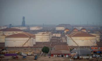 Страните от Персийския залив в ОПЕК увеличават производството на петрол през юли