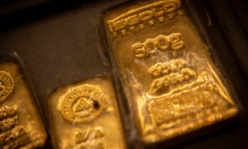 Нидерландия е преместила 86 тона злато от САЩ и Канада във Великобритания