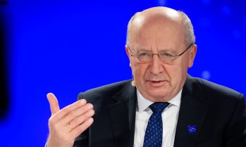 Еврокомисарят по отбраната призова за по-силен отговор на руските хибридни атаки