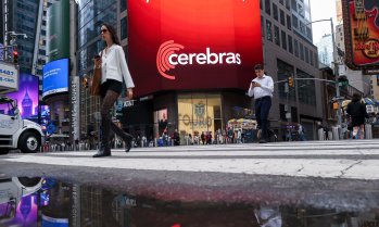 Cerebras представи нов сървърен чип и система за по-бърза работа на AI чатботовете