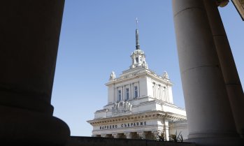 Новата формула за минималната заплата мина на второ четене в социалната комисия