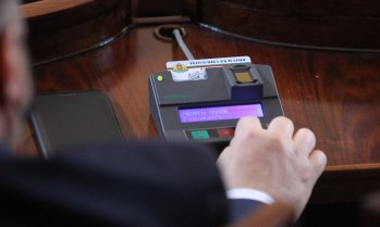Особеният управител на "Лукойл" ще трябва да се отчита всеки месец