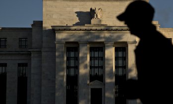 Фед променя стрес тестовете за банките, Wall Street приветства решението
