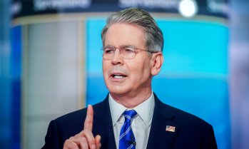 САЩ може би не са се отказали да купуват биткойни за резерва си