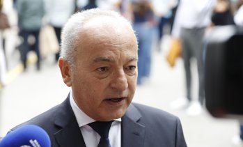Финансовото министерство работи за свиване на дефицита за 2027 г. до 3%