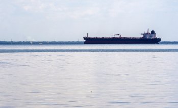 Тръмп: Венецуела ще изнесе петрол за 2 млрд. долара за САЩ