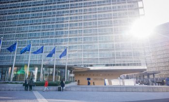 ЕС ще предложи облекчения на данъчните закони в опит да намали бюрокрацията за бизнеса
