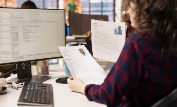 Защо поколението Z е сред най-трудните за привличане групи на пазара на труда?