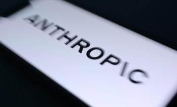 AI надпреварата все повече се определя от конкуренцията между САЩ и Китай