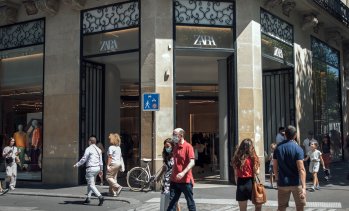 Безработицата в ЕС и еврозоната остава стабилна с лек спад на годишна база