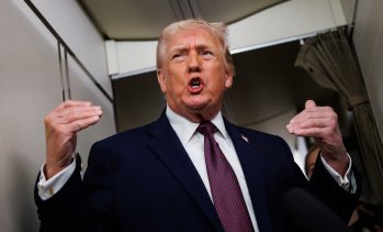 Wall Street е скептичен за идеята на Тръмп за ограничение на лихвите по кредитните карти