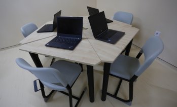 Какви са пречките пред дигиталната трансформация в българските училища?