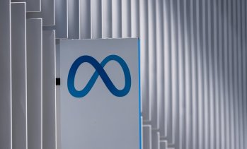 Meta и BlackRock планират да инвестират в център за данни на стойност 14 млрд. долара