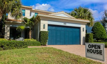 Лихвите по ипотеките в САЩ падат до едно от най-ниските си нива за последните години