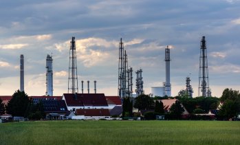 Германия вече не иска партньорство, а защита от по-евтините и все по-добри китайски конкуренти