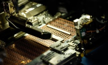 Тръмп готви мита до 300% върху полупроводниците през идните седмици