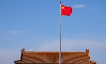 Китай планира да отмени санкциите срещу европейските законодатели, наложени през 2021 г.