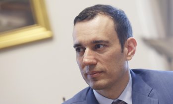Кметът на София връща решението за високата сграда в &bdquo;Младост&ldquo;