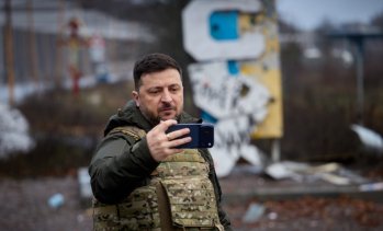 Очакванията за срив на фронта в Украйна са преждевременни, преговорите за мир продължават