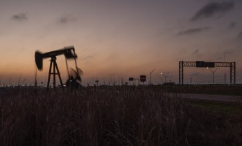 Износът на саудитски петрол достигна връх от началото на войната благодарение на Ормуз