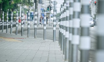 Тротоари с площта на седем футболни игрища са обновени в София от началото на годината