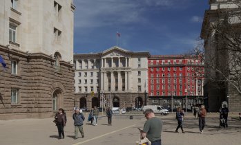 Правителството внесе в парламента проектобюджета за 2026 г.