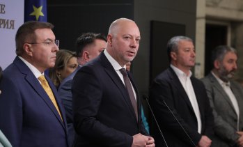 Премиерът Росен Желязков подаде оставка