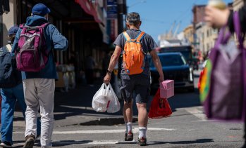 Фед: Инфлацията продължава да се ускорява в голяма част от САЩ