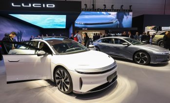 Lucid отчита ръст на продажбите и продукцията през последното тримесечие на 2025 г.