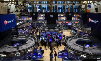 Nasdaq отчете четвърта поредна сесия на червено въпреки подкрепата от Micron