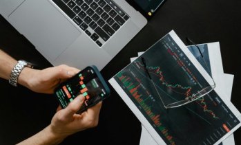 България пласира облигации за 2,25 млрд. евро на международните пазари