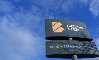 Лондон национализира производителя на стомана British Steel