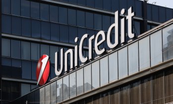 Путин одобри реорганизацията и продажбата на руския бизнес на UniCredit
