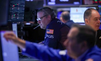 Борсовите индекси на Wall Street остават почти без промяна след данните за инфлацията*