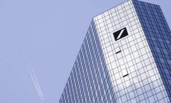 Прокурори претърсват централата на Deutsche Bank във Франкфурт заради Postbank