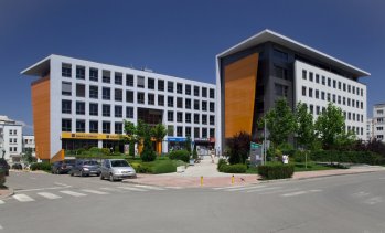 ФНИБ е сключила предварителен договор за продажбата на Камбаните Грийн Офиси