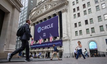 Стейбълкойните са като имейл в свят на факс машини