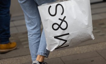 M&S очаква възстановяване през второто полугодие след удара върху печалбата от кибератака