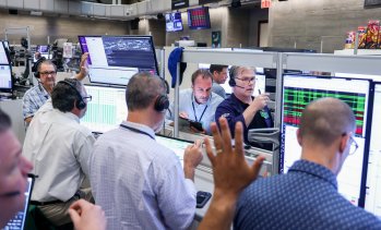 Кризата в отношенията между САЩ и Иран помрачи настроенията на Wall Street