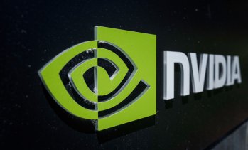 Nvidia удвоява приходите за една година, но прогнозата ѝ разочарова Уолстрийт