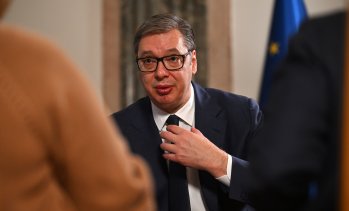 Студенти без изявени лидери оспорват властта на Вучич в Сърбия