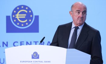 Заместник-председателят на ЕЦБ: Рисковете за финансовата стабилност остават повишени