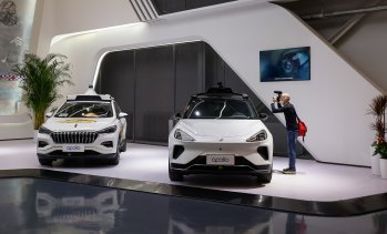 Кога автономните автомобили ще станат част от ежедневието ни?