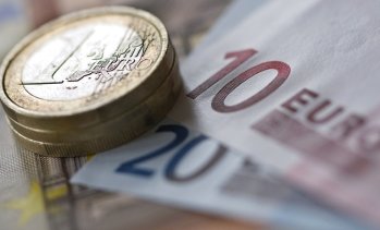 КФН: От 9 август цените на финансовите услуги ще са само в евро