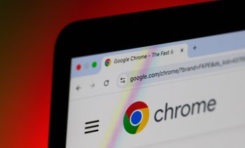 ЕС глоби Google с 890 млн. евро за нарушения при търсачката и магазина за приложения