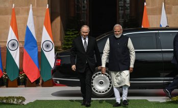 Путин и Моди разширяват търговията между Русия и Индия и укрепват дружбата