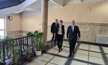Земеделският министър похвали директора на БАБХ и го смени