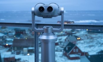 И Италия влиза в арктическата надпревара с търговска стратегия за региона